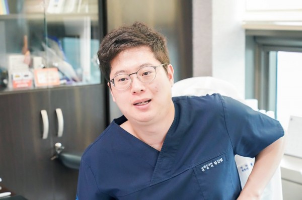 속 더부룩하고 트림, 배에 가스 찰 때 대처법 알아볼까요 안내 이미지