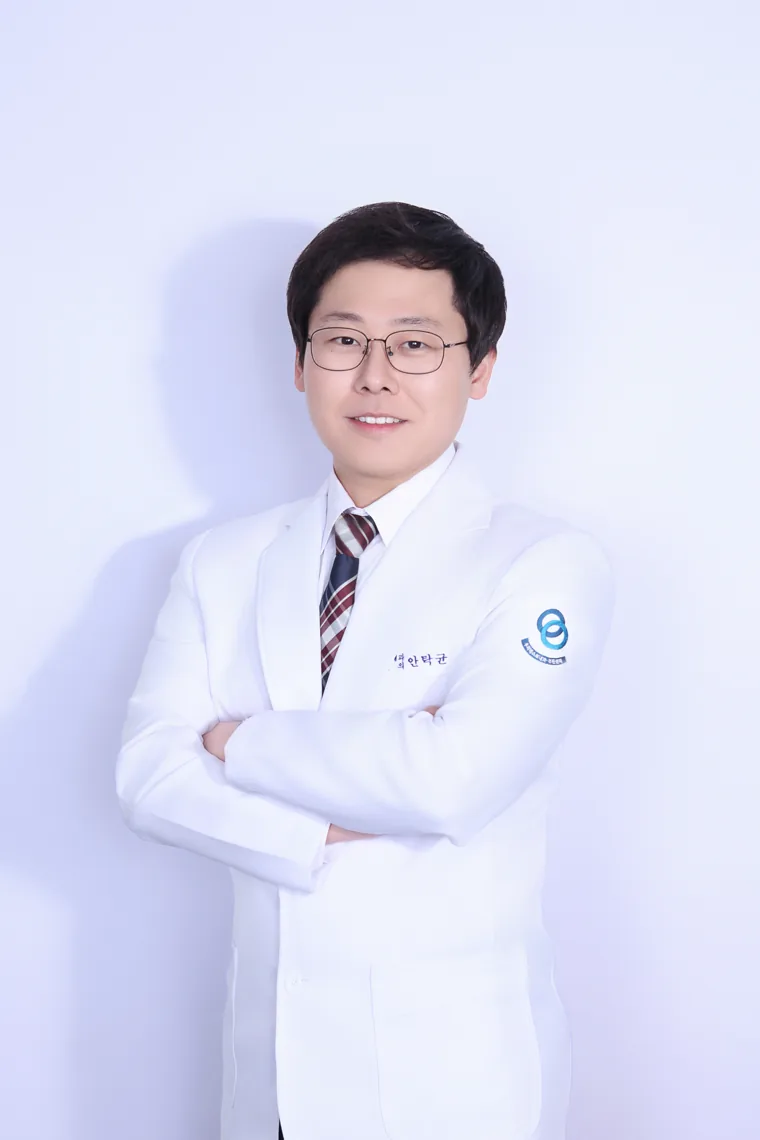 우리베스트내과의원 안탁균 원장 프로필